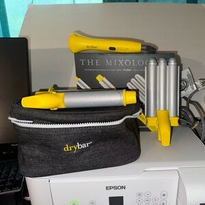 Drybar The Mixologist Interchangeable Styling Iron Crimper